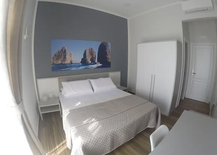 Rooms Stazione Centrale Napoli