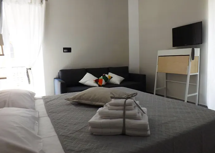 Domus AlmaHotel Napoli